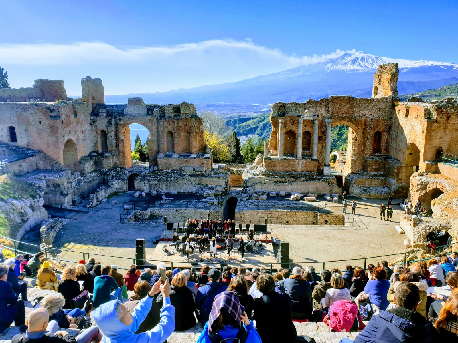 Taormina Arte successo per il concerto inaugurale del nuovo anno