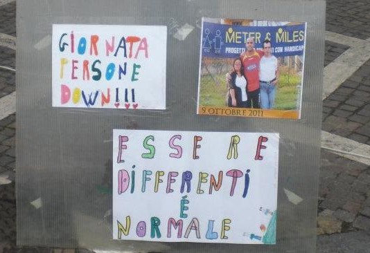 DIFFERENTI CONTRO L’INDIFFERENZA: IN PIAZZA DEL POPOLO CON LE PERSONE DOWN