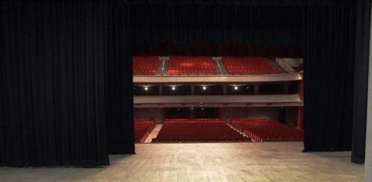 TEATRO V. EMANUELE: PRECARI, APPELLO A TRANCHIDA “COSTITUIRE UNA TASK FORCE”, A RISCHIO LA STAGIONE?