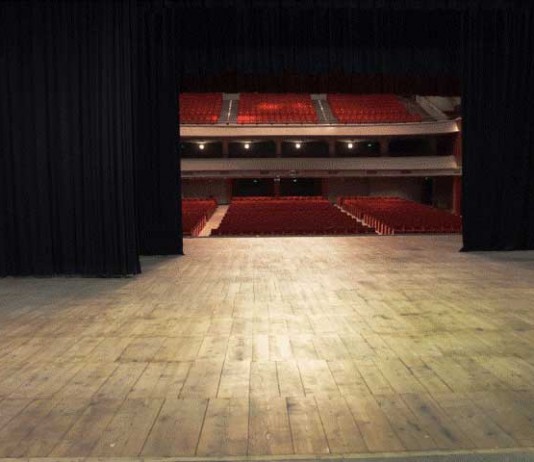 TEATRO V. EMANUELE: PRECARI, APPELLO A TRANCHIDA “COSTITUIRE UNA TASK FORCE”, A RISCHIO LA STAGIONE?