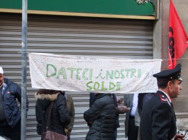 FORESTALI SENZA STIPENDIO: PROTESTA, “PER POCHI INTIMI” (VIDEO)