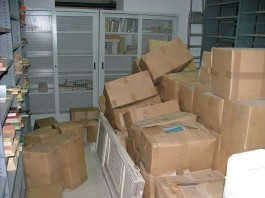 ARCHIVIO STORICO DI MESSINA IN PASTO ALLA MUFFA: ACCORINTI DENUNCIA “UN CRIMINE CULTURALE” (VIDEO)