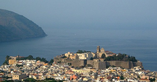 LIPARI: ANZIANA UCCISA LA NOTTE DI NATALE
