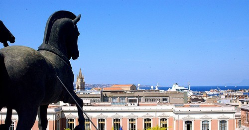 UNIVERSITA’ DI MESSINA, METRO DI PARAGONE…VERSO IL BASSO