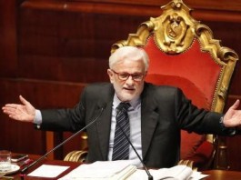 IL METODO NANIA: ACCUSARE DAL SENATO CHI DENUNCIA, PER EVITARE I CONTROLLI SUI POSSIBILI CONDIZIONAMENTI MAFIOSI NELL’AFFAIRE PARCO COMMERCIALE DI BARCELLONA PG