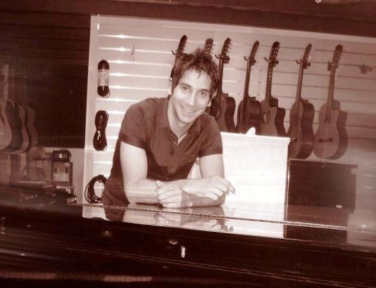 FRANCESCO ANDALORO: UN GIOVANE ARTISTA DA SCOPRIRE AL PALACULTURA (VIDEO)