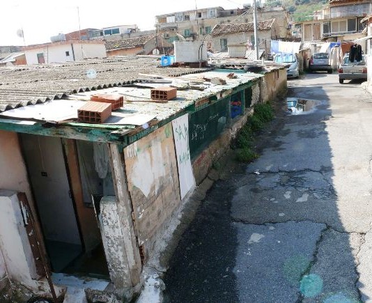 RISCHIO AMIANTO A MESSINA: MENO MAPPATURE E PIU’ BONIFICHE
