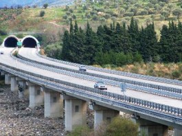SUPERSTRADA SANTO STEFANO DI CAMASTRA-GELA: INCIDENTE SUL LAVORO, LA CISL LANCIA L’ALLARME