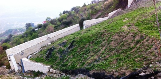 INQUINAMENTO AMBIENTALE: SEQUESTRATA L’ EX DISCARICA DI GAGGI, LAVORI DI RECUPERO FINANZIATI E MAI ESEGUITI