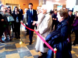 SALONE DEL LIBRO: A TAGLIARE IL NASTRO IL PROFESSOR ZICHICHI, AL VIA LA KERMESSE DEDICATA AI LIBRI