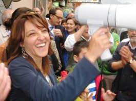 BARCELLONA, LA VITTORIA DEGLI ANTIMAFIOSI E I FANTASMI DEL PASSATO: LE SFIDE DI MARIATERESA COLLICA