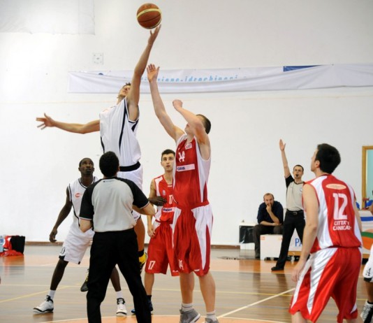 BASKET C REGIONALE: IL CUS DOMINA GARA 1: PIU’ 51 SUL CANICATTI’