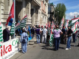 LA TRAGEDIA DI SANTA MARGHERITA PROPRIO MENTRE I LAVORATORI EDILI PROTESTAVANO IN PREFETTURA PER CHIEDERE LAVORO E SICUREZZA