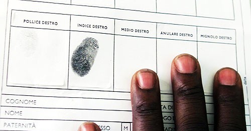 IMMIGRAZIONE CLANDESTINA: LA POLIZIA BLOCCA ORGANIZZAZIONE CRIMINALE,14 ARRESTI