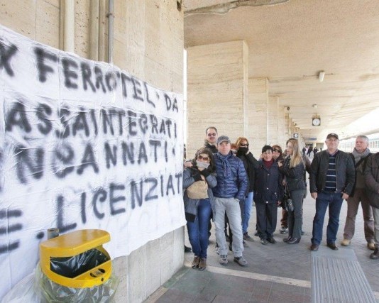 EX FERROTEL AI SINDACATI: “CI SIAMO ANCHE NOI!”