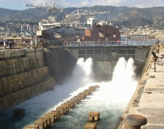 ARSENALE: A MESSINA LE FLOTTE NAVALI DELLA NATO, I PRO E I CONTRO