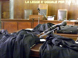 OPERAZIONE MUSTRA: 12 RINVII A GIUDIZIO E 2 RITI ABBREVIATI