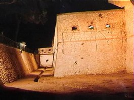 AGOSTO A FORTE SAN JACHIDDU: DALLE “CROCIERE SPAZIALI” AGLI “APERITIVI CONCERTO”
