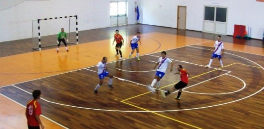 CALCIO A 5: IL CATANIA FERMA LA CORSA DEL FUTSAL MESSINA