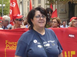 SERVIZI SOCIALI, IL SIT IN A PALAZZO ZANCA. CROCE’: “IMPORTANTI COME DIPENDENTI COMUNALI”
