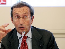 ORE 9:20 PRIMISSIMI COMMENTI, FINI: “VITTORIA MOVIMENTO 5 STELLE SAREBBE CONDANNA PER TUTTI”