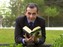 LA MORTE DI ADOLFO PARMALIANA: SONIA ALFANO, “DOPO QUATTRO ANNI, IL SISTEMA CHE HA DENUNCIATO E’ AL TRACOLLO”