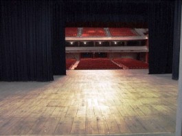 TEATRO DI MESSINA: CDA IN “STAND BY” FINO A DOPO LE ELEZIONI