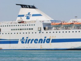 PRINCIPIO D’INCENDIO SU NAVE DELLA TIRRENIA, SENZA PASSEGGERI A BORDO