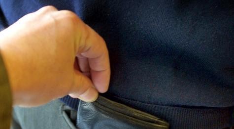 IN ESCLUSIVA: IL LADRO DI NATALE, RACCONTO DI CARLO BARBIERI