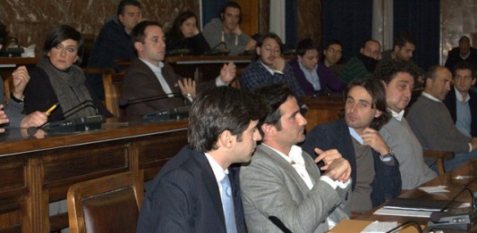 VOGLIA DI DEMOCRACITY: LA NUOVA GENERAZIONE POLITICA AVVIA IL DIALOGO, SUI PROGETTI (VIDEO)