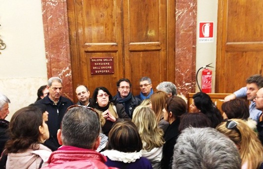 SERVIZI SOCIALI: NON C’E’ PACE, I SINDACATI “CHIAREZZA SUI BANDI IN SCADENZA”