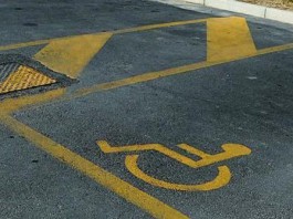 DISABILI? IL COMUNE DECIDE CHE I COSTI DEGLI STALLI SONO A LORO CARICO: CHIARELLA CHIEDE LA REVOCA IMMEDIATA