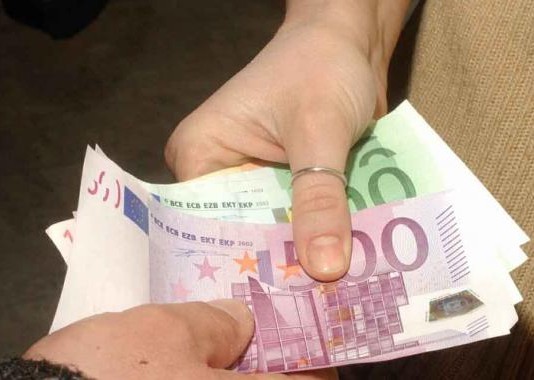 USURA E RICICLAGGIO: ARRESTATI UN MECCANICO E UN COMMERCIANTE MESSINESI