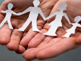 SERVIZI SOCIALI, NON C’È PACE: RINVIATE LE GARE PER I CAG, NON ATTIVATE LE PROCEDURE DI PAGAMENTO