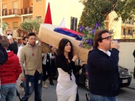 MILAZZO: CENTINAIA IN CORTEO PER LA DIFESA DELLA SALUTE E DELL’AMBIENTE