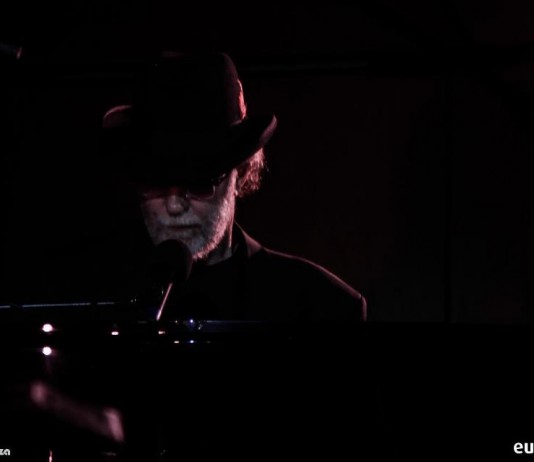 DE GREGORI E I SUOI “GIOIELLI”: NELLO SCRIGNO DEL PALACULTURA ANCHE IL PREZIOSO RICORDO DI LUCIO DALLA