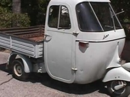 LA MOTO APE SI RIBALTA, MUORE UN 82ENNE AD ALI’