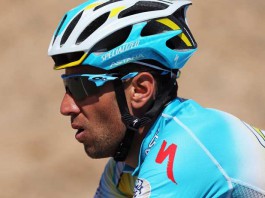 GIRO D’ITALIA, STREPITOSO VINCENZO NIBALI: E’ MAGLIA ROSA