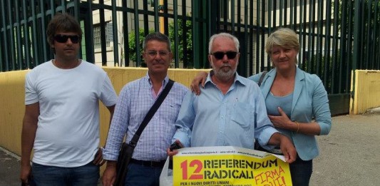 RITA BERNARDINI A GAZZI: L’UNICO CARCERE ITALIANO DOVE E’ VIETATO COMPRARE LE RADIOLINE, I RADICALI TORNERANNO PER UNA NUOVA GIORNATA DI RACCOLTA