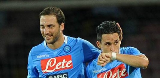 CANTA IL NUOVO NAPOLI ARGENTINO, FÚTBOL BAILADO PER LE MATRICOLE