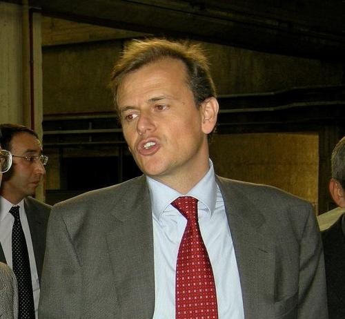 VINCENZO FRANZA RISPONDE AD ACCORINTI: “NESSUN “DOVERE” DI GARANTIRE LA CONTINUITA’ TERRITORIALE, GLI AUMENTI SONO UN DETERRENTE”