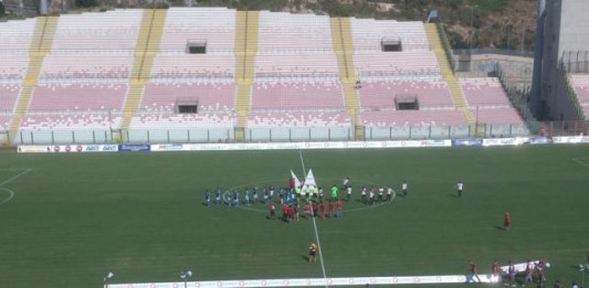 CALCIO, DECOLLA L’ACR MESSINA: CONTRO L’ARZANESE ARRIVANO I PRIMI TRE PUNTI.PRODIGIOSO SUL FINALE LAGOMARSINI.