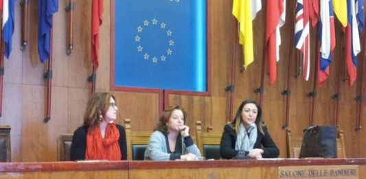 NORME PER IL CONTRASTO E LA PREVENZIONE DELLA VIOLENZA DI GENERE. CARMEN CURRÒ: “CONSIDERIAMO LA LEGGE 3 INATTUATA”