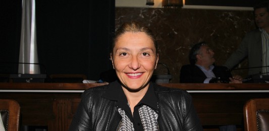 365 GIORNI DI ACCORINTI: MARIA PERRONE CHIEDE IL REPORT