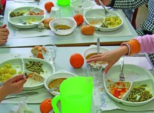 Gioveni sulle mense scolastiche “quando riapriranno?”