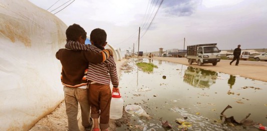 ACCOGLIENZA IMMIGRATI: LA DENUNCIA DI ARCISANKARA “PREFETTURA IMPERMEABILE, AMMINISTRAZIONE INADEGUATA”