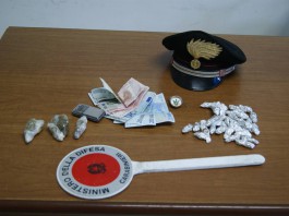 FURCI SICULO (ME): CARABINIERI, ARRESTANO UN GIOVANE PER SPACCIO DI MARIJUANA.