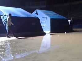 Allarme meteo, e quei minori nelle tende