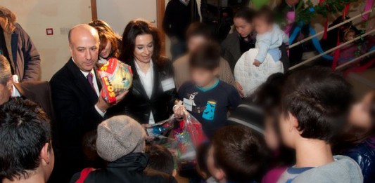 UNIME & SOLIDARIETA’: IERI AL POLICLINICO LO SPETTACOLO “I SOGNI SON DESIDERI”