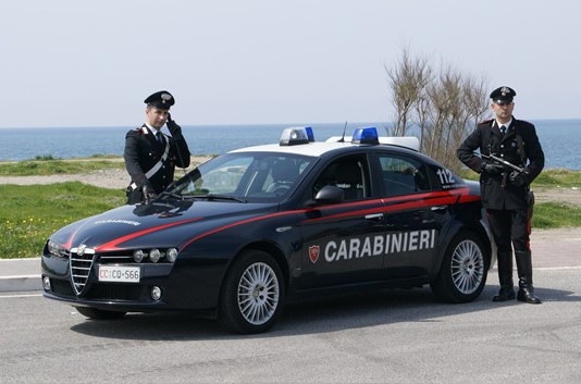 FURTI A SPADAFORA: DUE IN MANETTE